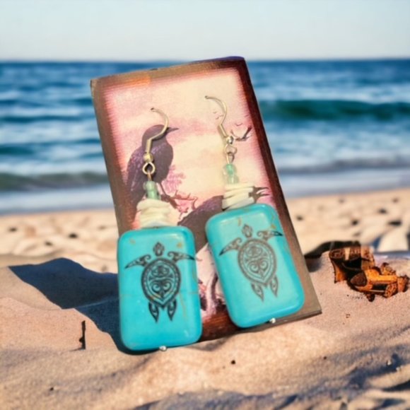 Turtle  ( Honu) Earrings Hand Crafted - Picture 1 of 1